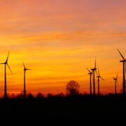 Foto Windräder vor Sonnenuntergang